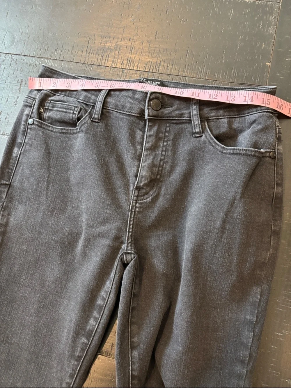 Judy Blue Black Straight-Leg Capri Fit Stretch Jeans 9 29